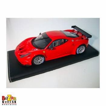 Ferrari 458 Italia GT2 1:18...