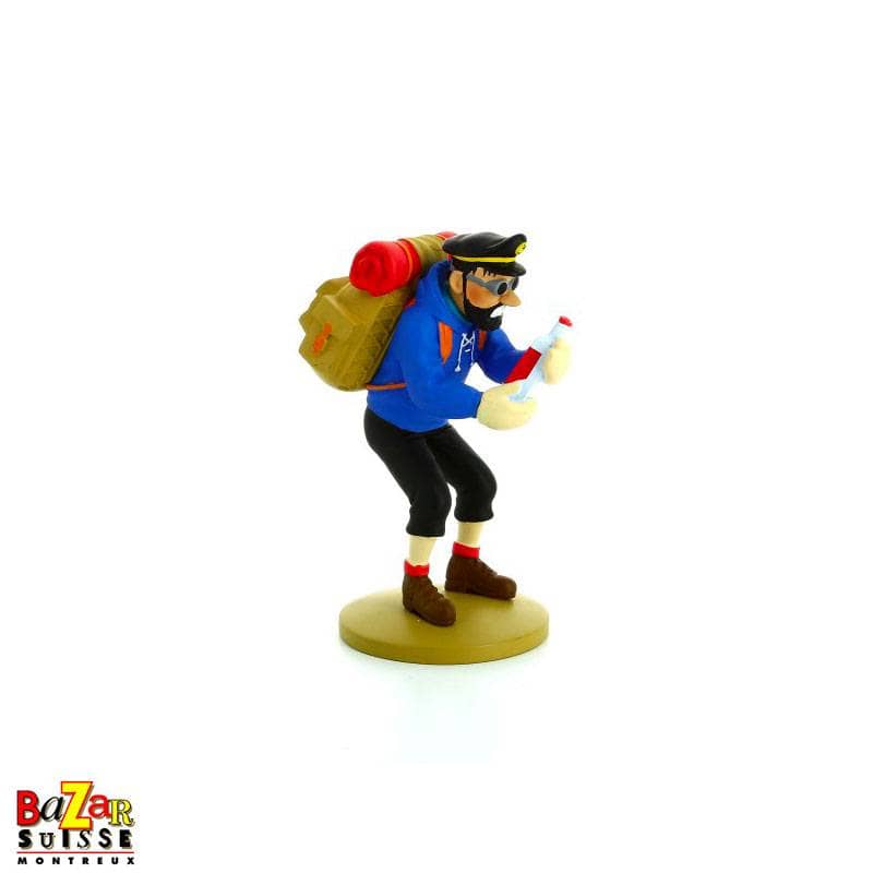 Haddock with an empty bottle figurine